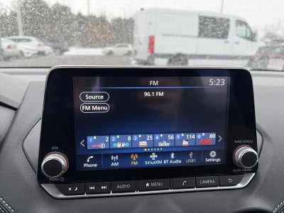 2024 Nissan Sentra SV CVT