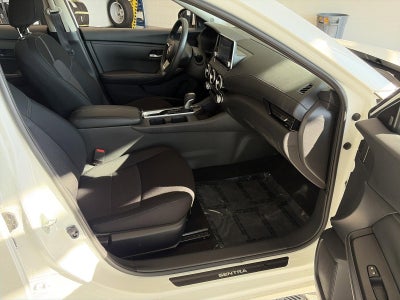 2024 Nissan Sentra SV CVT