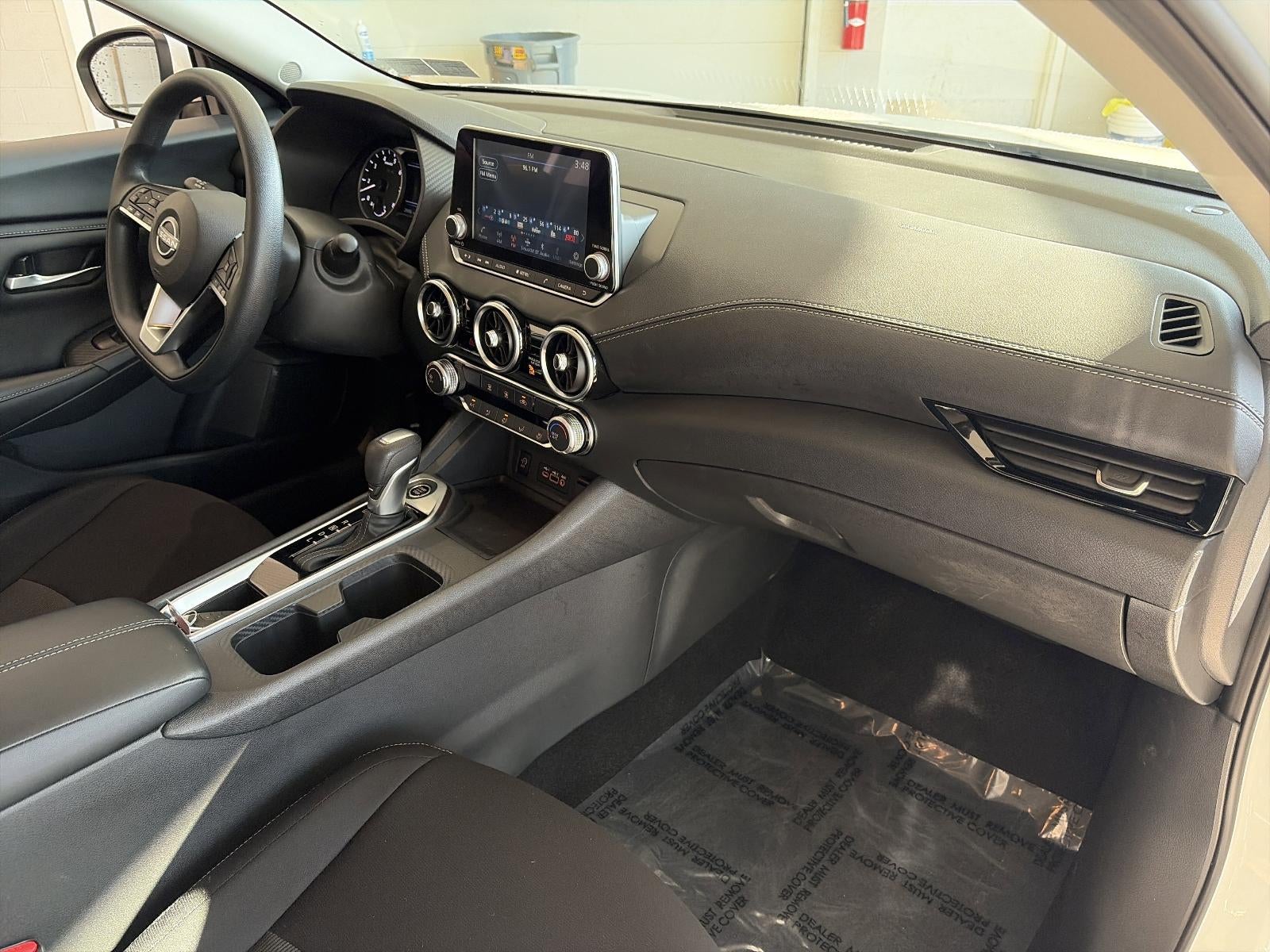 2024 Nissan Sentra SV CVT