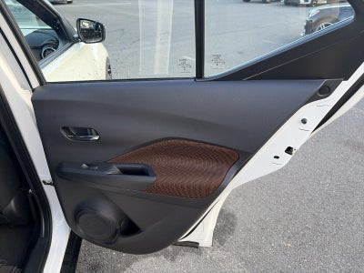 2023 Nissan Kicks SR FWD