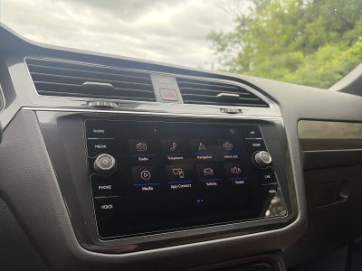 2024 Volkswagen Tiguan 2.0T SE 4MOTION