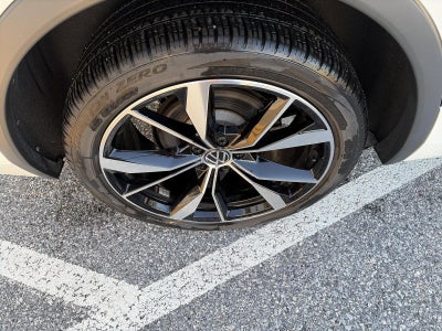 2024 Volkswagen Tiguan 2.0T SEL R-Line 4MOTION