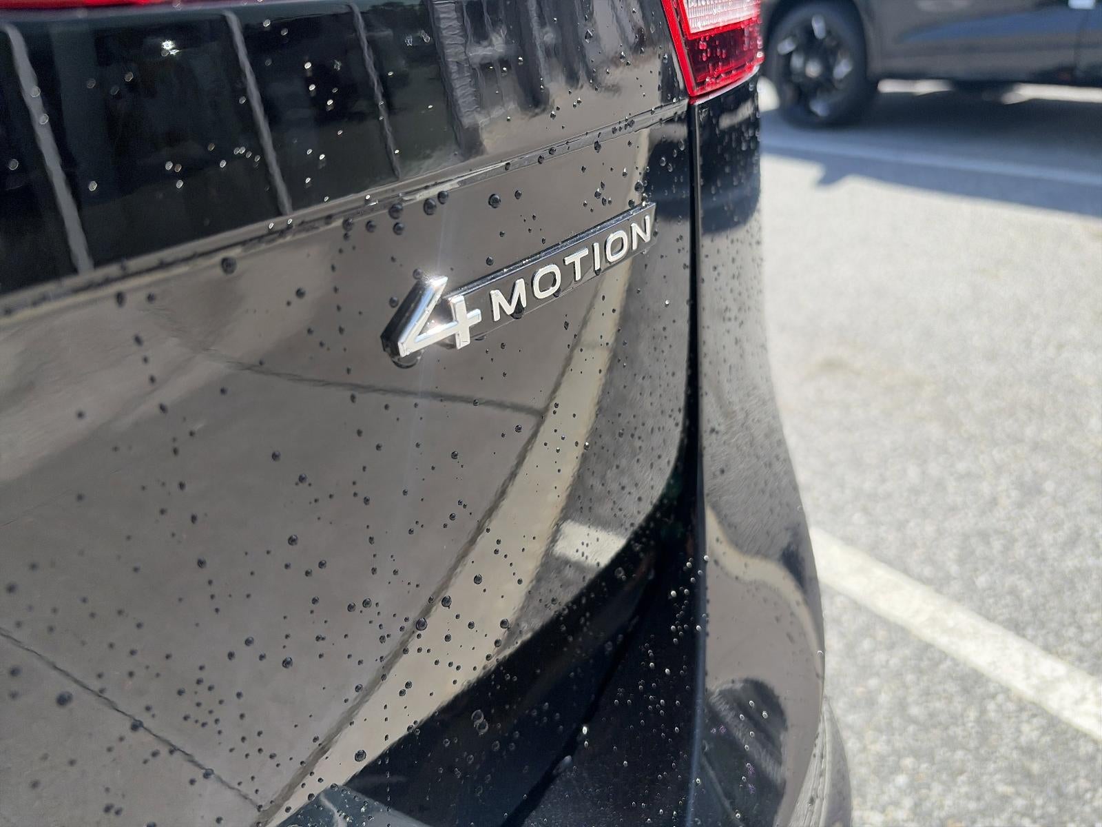 2024 Volkswagen Tiguan 2.0T SEL R-Line 4MOTION