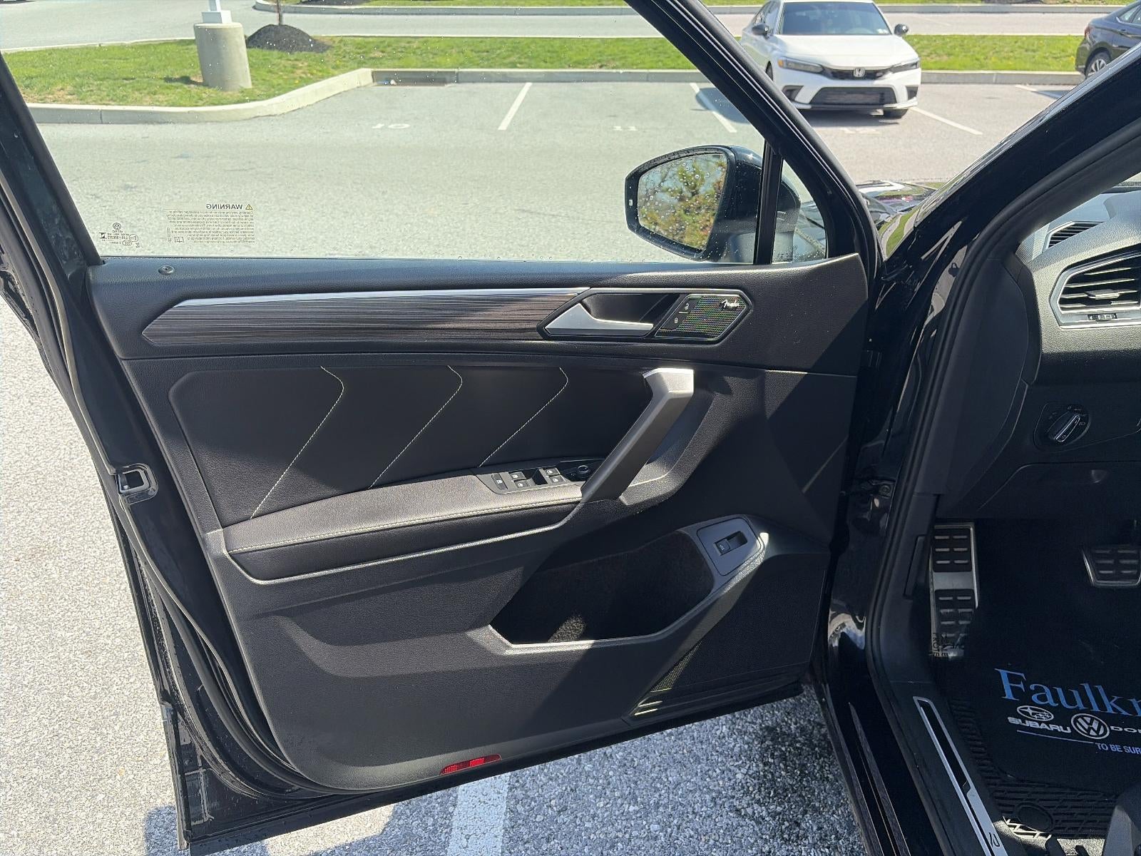 2024 Volkswagen Tiguan 2.0T SEL R-Line 4MOTION