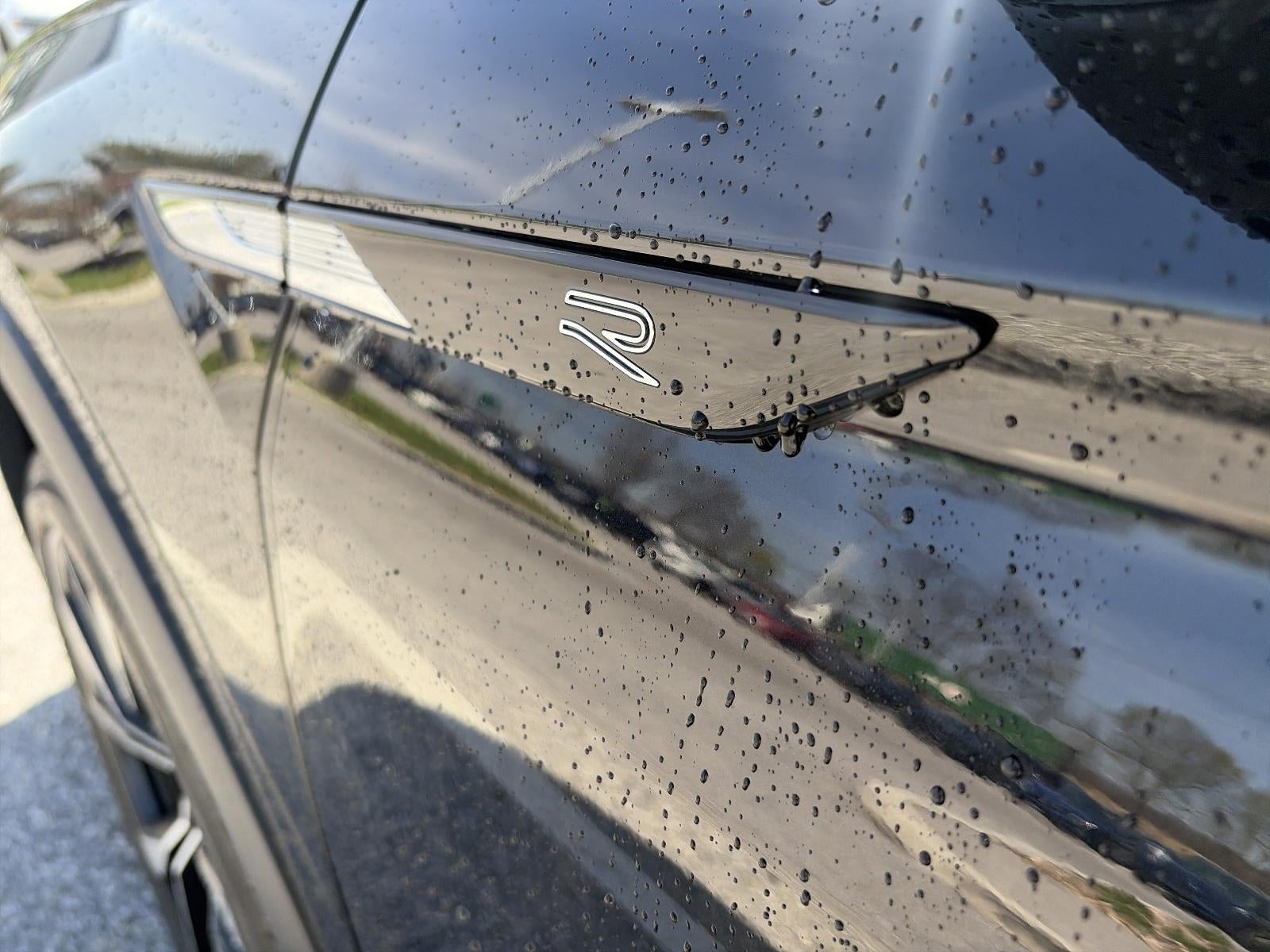 2024 Volkswagen Tiguan 2.0T SEL R-Line 4MOTION