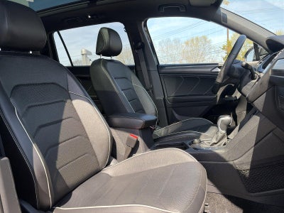 2024 Volkswagen Tiguan 2.0T SEL R-Line 4MOTION