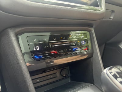 2024 Volkswagen Tiguan 2.0T SE R-Line Black 4MOTION