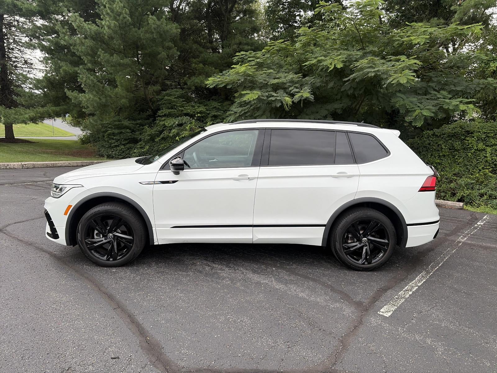 2024 Volkswagen Tiguan 2.0T SE R-Line Black 4MOTION