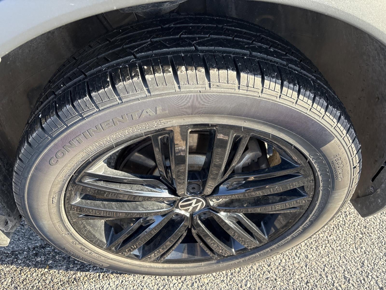 2022 Volkswagen Tiguan 2.0T SE R-Line Black 4MOTION