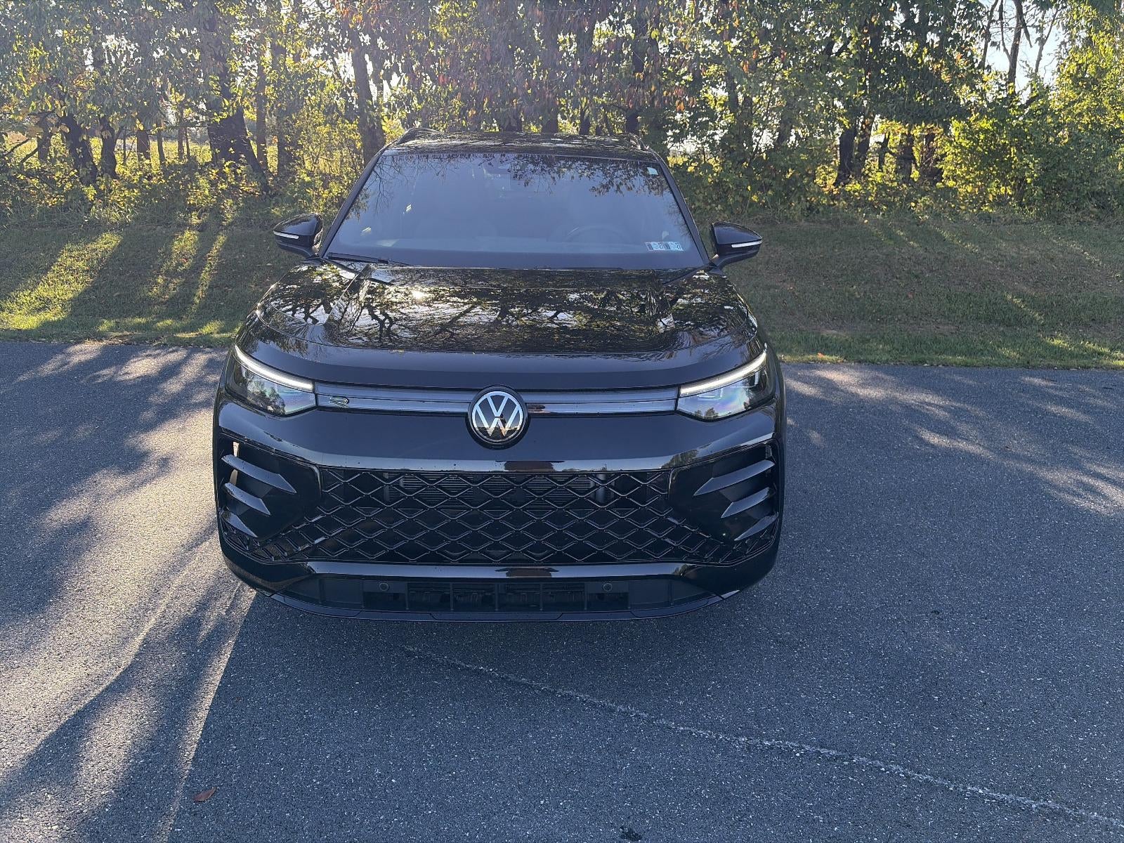 2025 Volkswagen Tiguan 2.0T SE R-Line Black 4MOTION