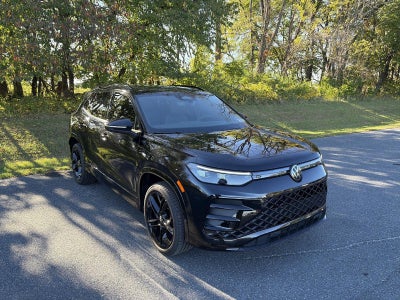 2025 Volkswagen Tiguan 2.0T SE R-Line Black 4MOTION