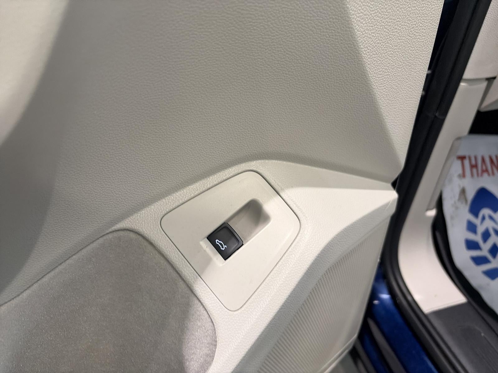 2024 Volkswagen Tiguan 2.0T SE 4MOTION