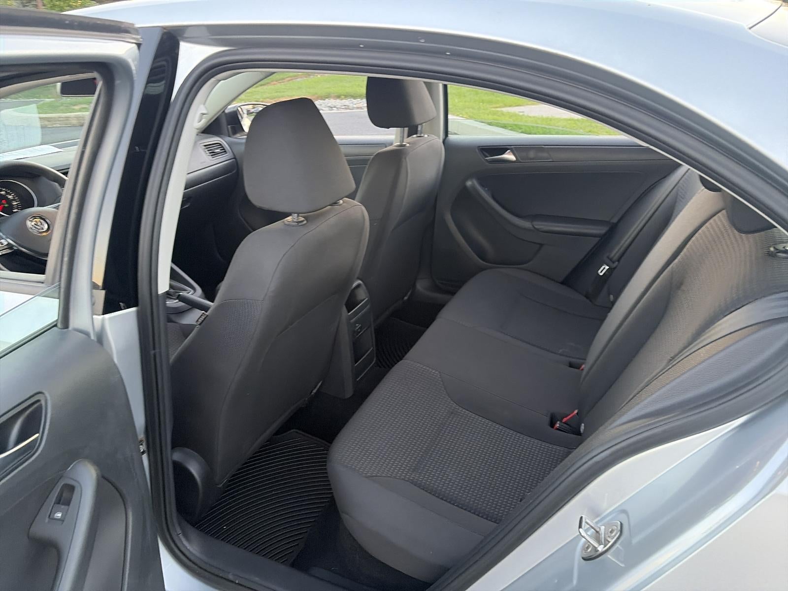 2016 Volkswagen Jetta 4dr Auto 1.4T S Sedan
