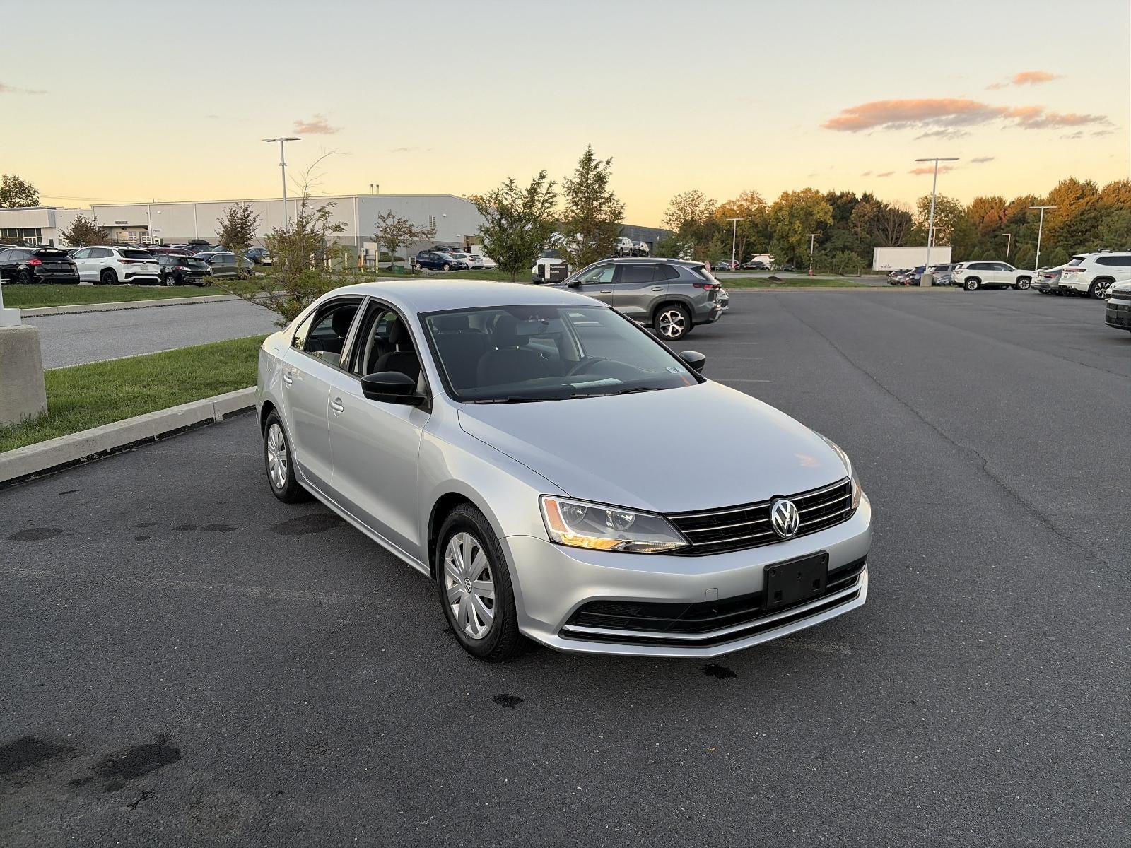 2016 Volkswagen Jetta 4dr Auto 1.4T S Sedan