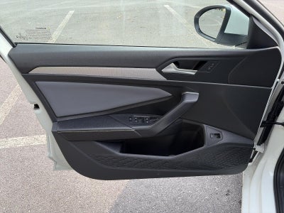 2026 Volkswagen Jetta SE Auto