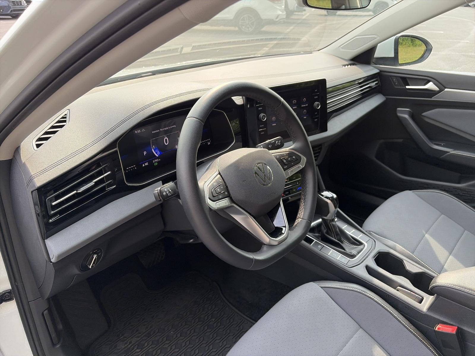 2026 Volkswagen Jetta SE Auto