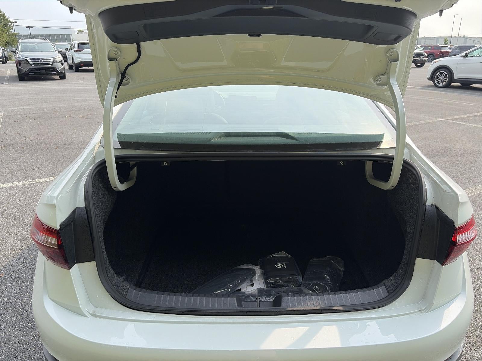 2026 Volkswagen Jetta SE Auto