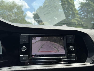2024 Volkswagen Jetta Sport Auto