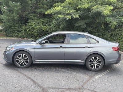 2024 Volkswagen Jetta Sport Auto