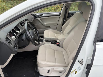 2017 Volkswagen Golf SportWagen 1.8T SE Auto