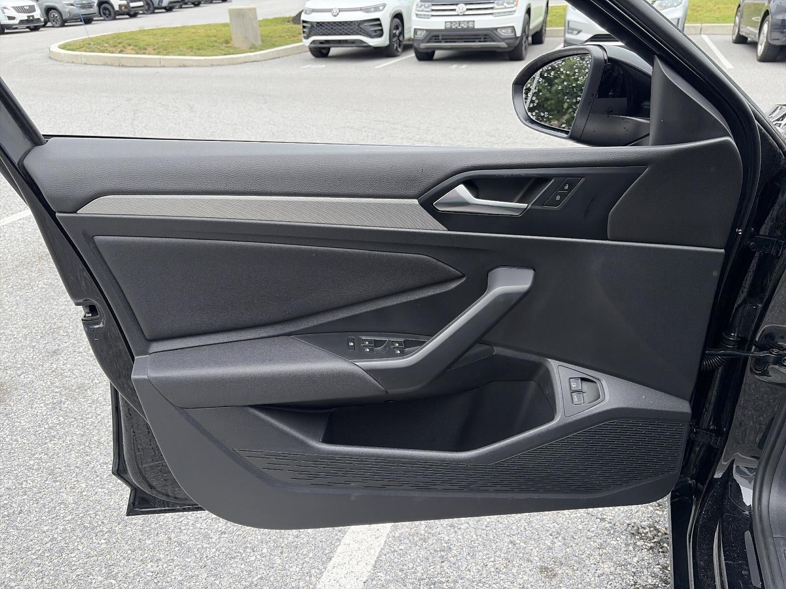 2021 Volkswagen Jetta SE Auto