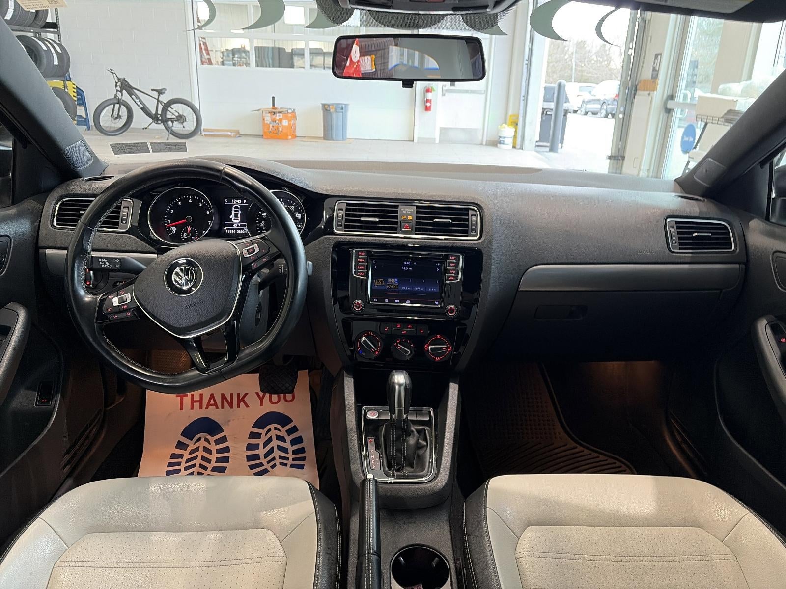 2016 Volkswagen Jetta 4dr Auto 1.8T Sport PZEV Sedan