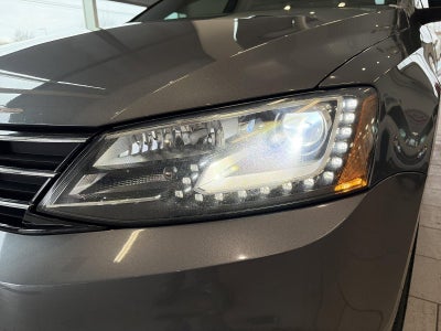 2016 Volkswagen Jetta 4dr Auto 1.8T Sport PZEV Sedan