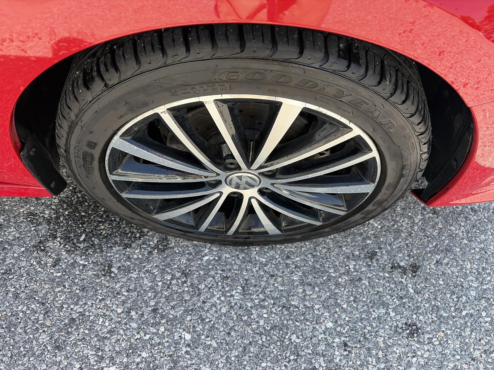 2016 Volkswagen Jetta 4dr Auto 1.8T Sport PZEV Sedan