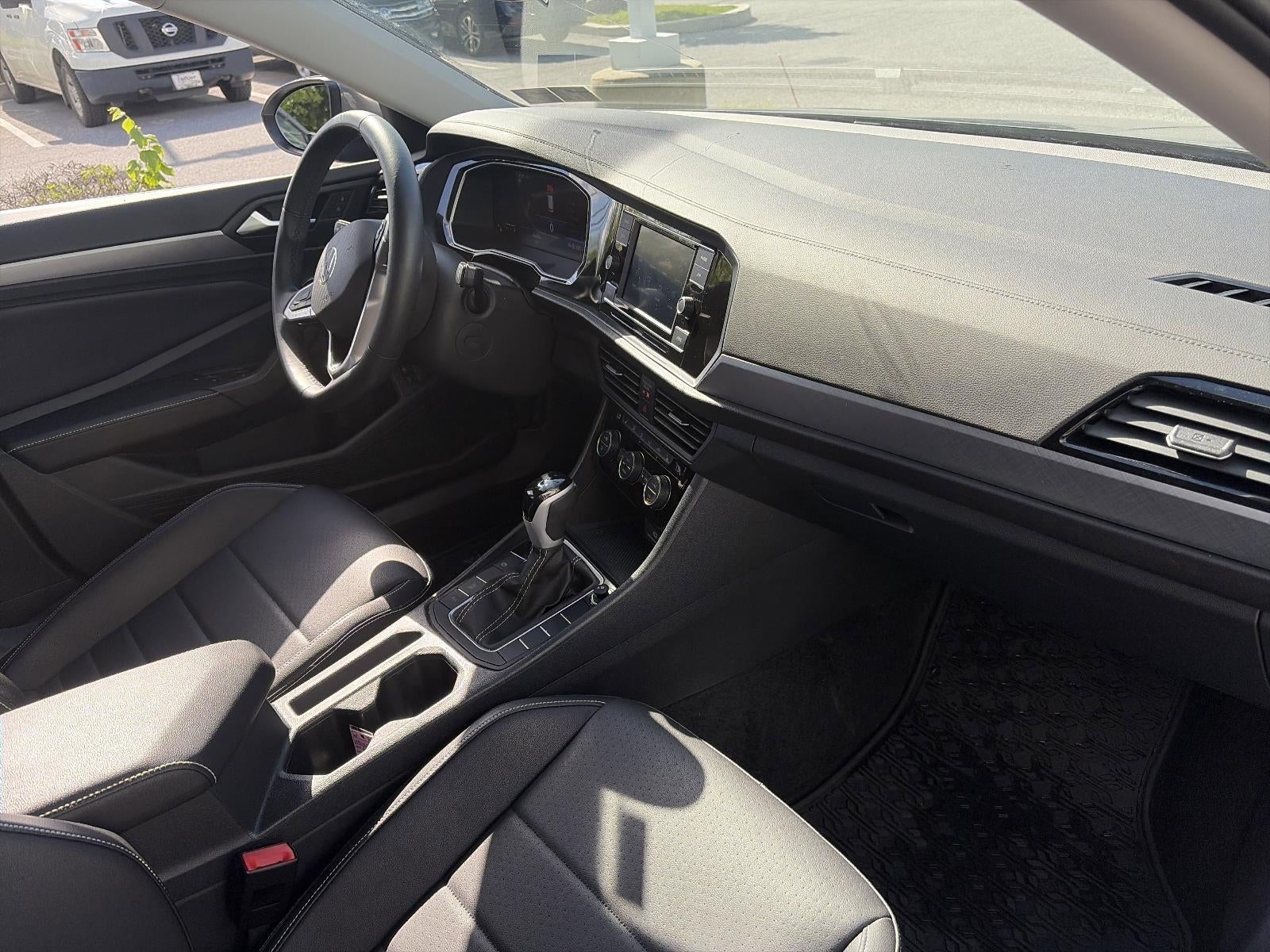2024 Volkswagen Jetta SE Auto
