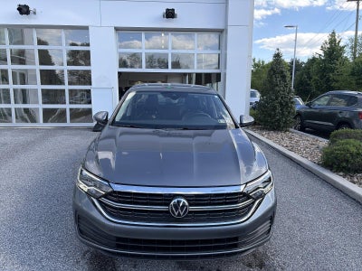 2024 Volkswagen Jetta SE Auto