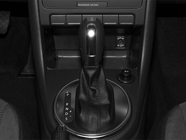 2013 Volkswagen Beetle 2dr Man 2.5L PZEV