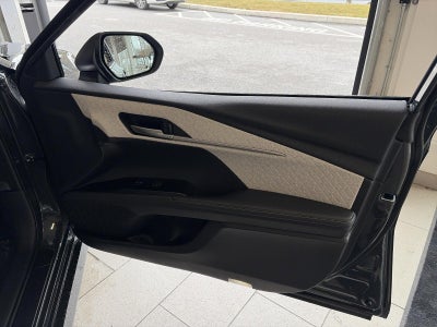 2025 Toyota Camry XSE AWD (Natl)