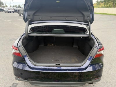 2022 Toyota Camry XLE Auto (SE)