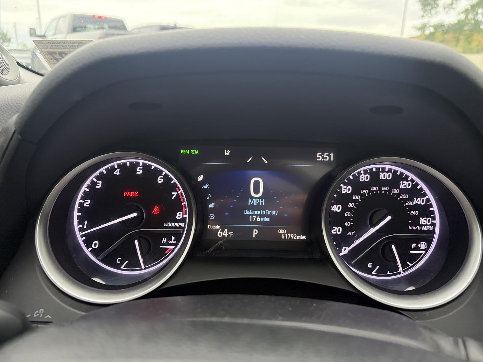 2022 Toyota Camry XLE Auto (SE)