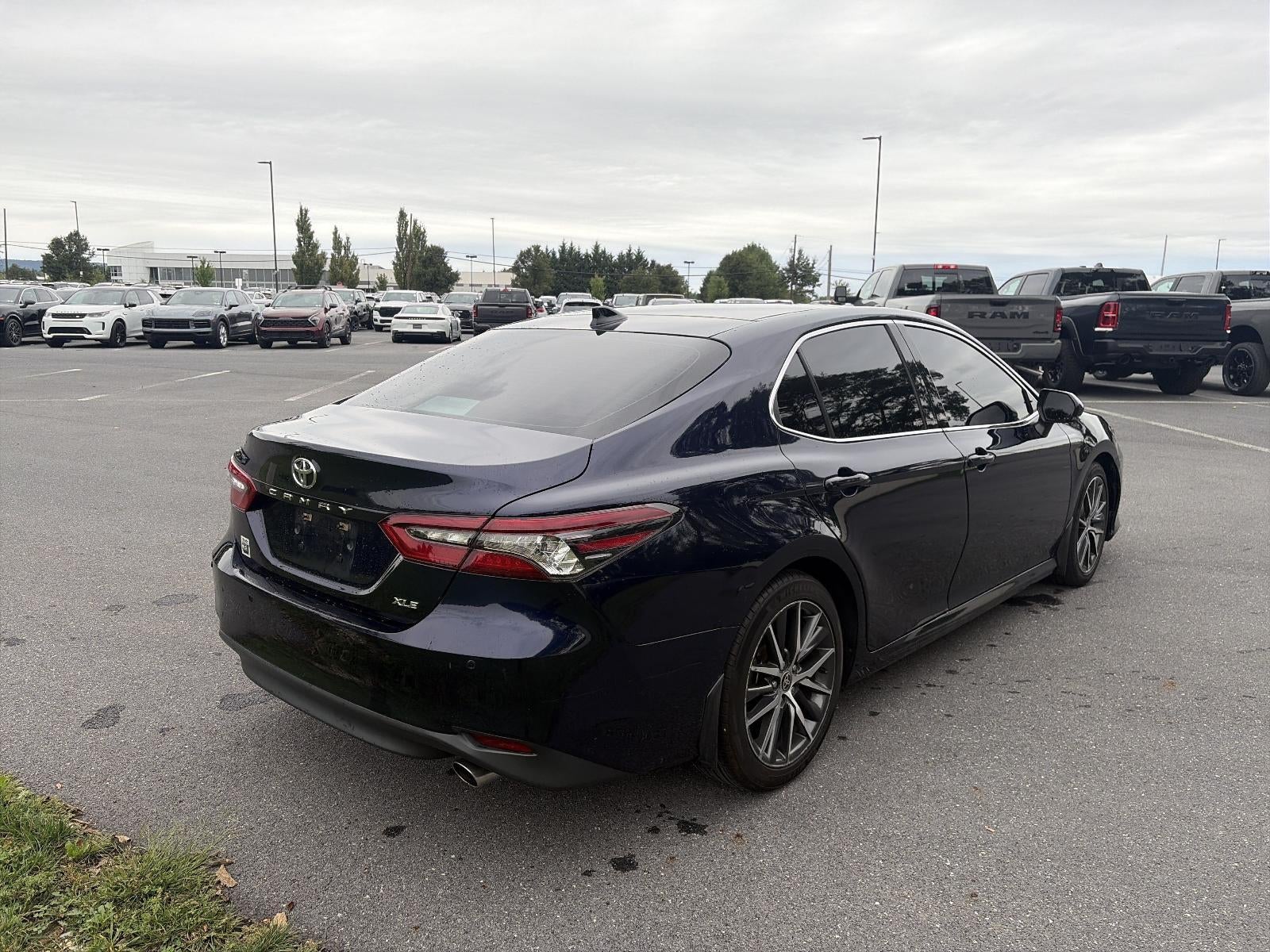 2022 Toyota Camry XLE Auto (SE)