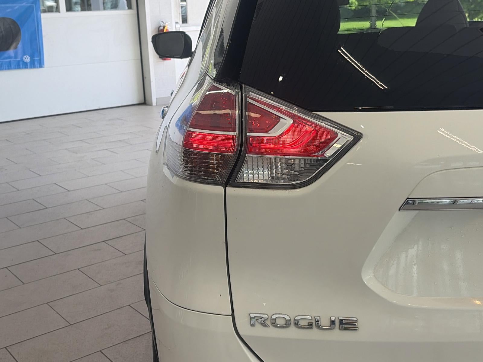 2014 Nissan Rogue AWD 4dr SL