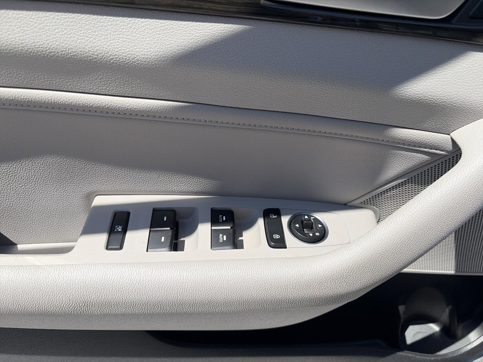 2015 Hyundai SONATA 4Dr Sdn 2.4L Limited PZEV