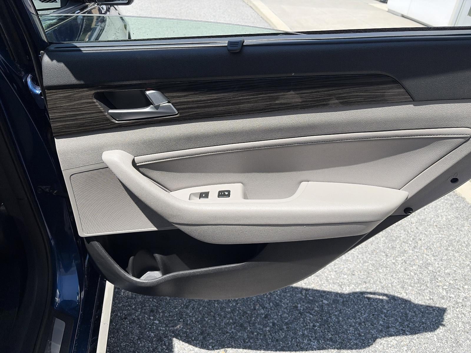 2015 Hyundai SONATA 4Dr Sdn 2.4L Limited PZEV