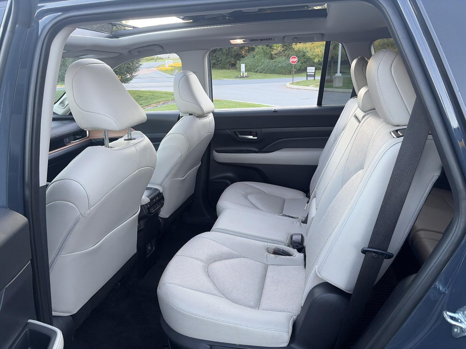 2024 Toyota Grand Highlander Limited AWD (Natl)