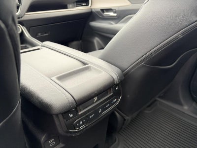 2025 Toyota Grand Highlander Hybrid LE AWD (Natl)