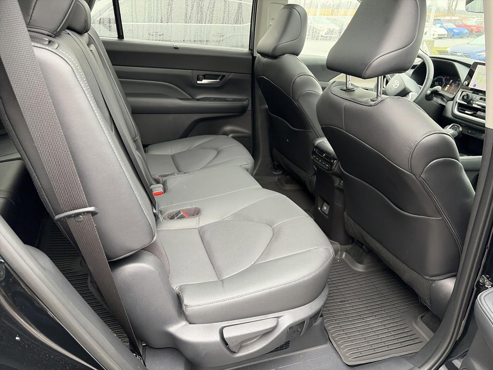 2025 Toyota Grand Highlander Hybrid LE AWD (Natl)