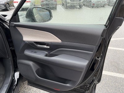 2025 Toyota Grand Highlander Hybrid LE AWD (Natl)