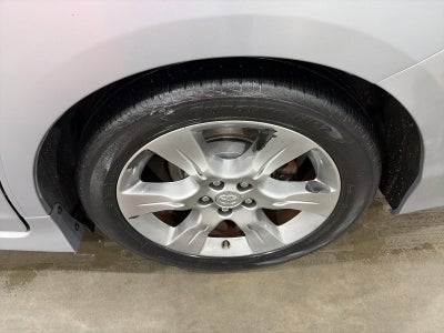 2013 Toyota Sienna 5dr 8-Pass Van V6 SE FWD (Natl)