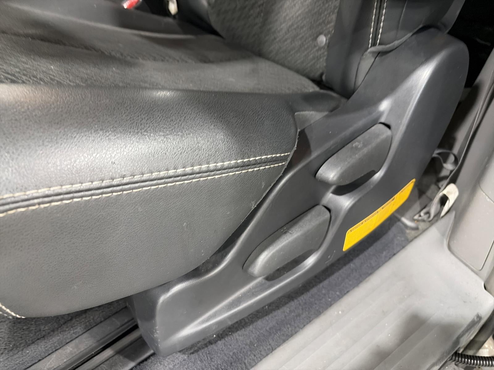 2013 Toyota Sienna 5dr 8-Pass Van V6 SE FWD (Natl)