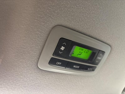 2013 Toyota Sienna 5dr 8-Pass Van V6 SE FWD (Natl)