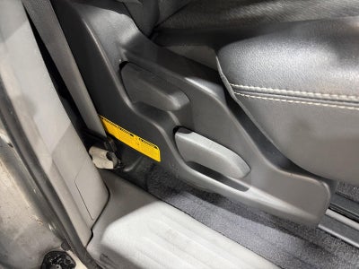 2013 Toyota Sienna 5dr 8-Pass Van V6 SE FWD (Natl)