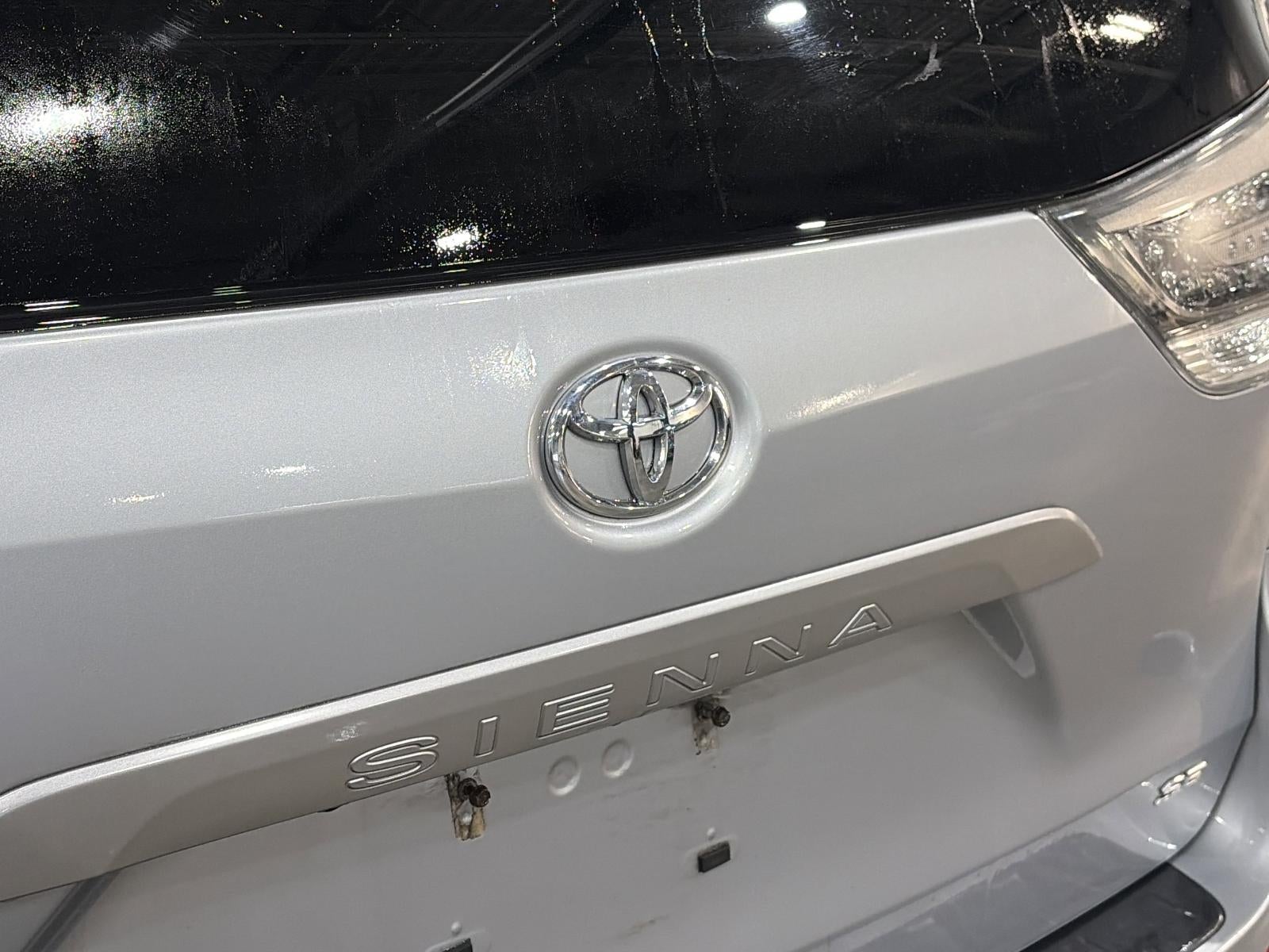 2013 Toyota Sienna 5dr 8-Pass Van V6 SE FWD (Natl)