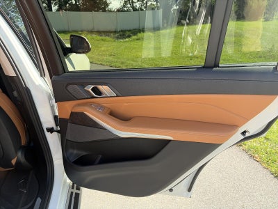 2022 BMW X7 xDrive40i Sports Activity Vehicle