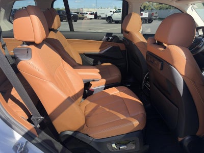 2022 BMW X7 xDrive40i Sports Activity Vehicle