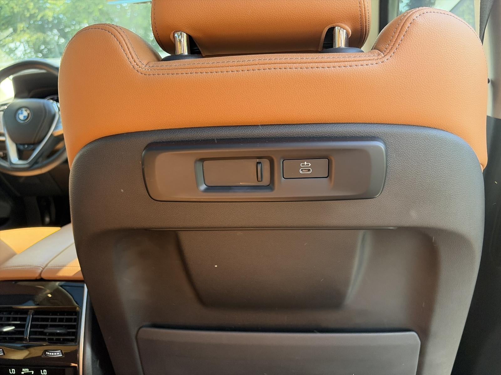 2022 BMW X7 xDrive40i Sports Activity Vehicle